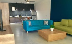 One Bedroom Condo Near Beach Rg6